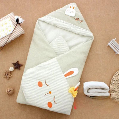 Nid-d_ange-bebe-lapin-blanc