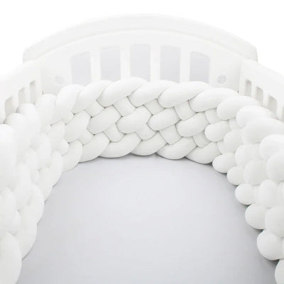 Tresse-de-lit-bébé-blanc