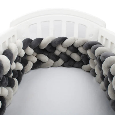 Tresse-de-lit-bébé-noir-beige