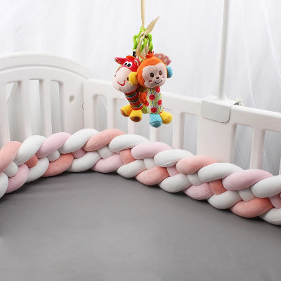 Tresse-de-lit-rose-blanc-décoratif